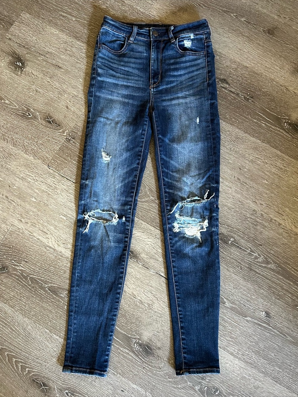 American Eagle Size 00 Distressed Highest Rise Jeggings